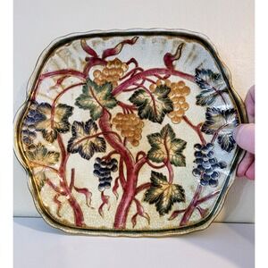 Japanese Accent Decorative Textured Design Of Grapes -Square Plate - Gold Trim